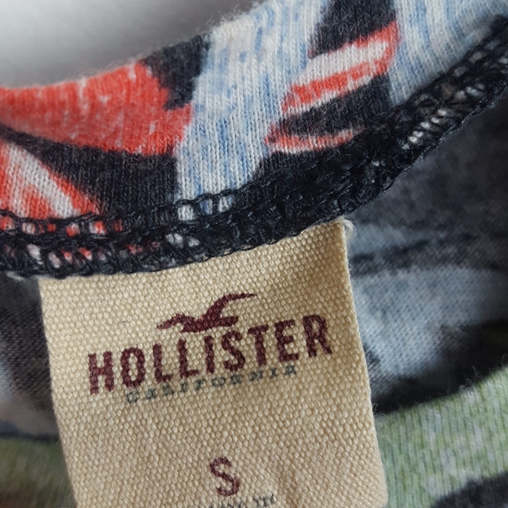 Hollister Shirt - Picture 4 of 6